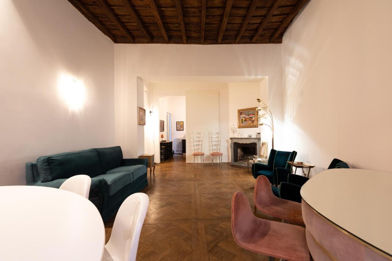 Chic And Style In Historical Via Giulia Apartment Roma Exterior foto