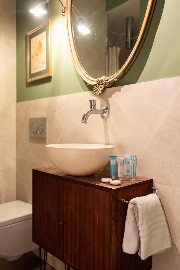 Chic And Style In Historical Via Giulia Apartment Roma Exterior foto
