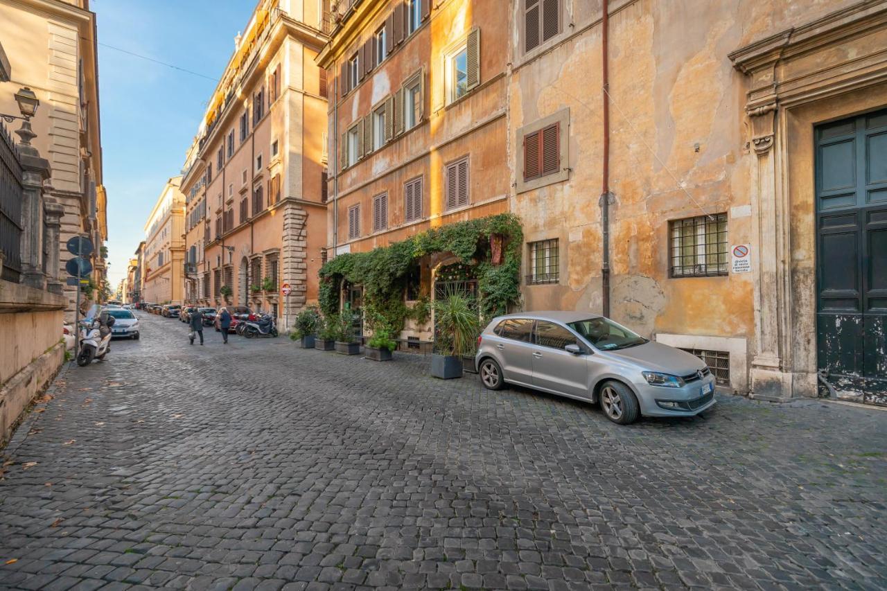 Chic And Style In Historical Via Giulia Apartment Roma Exterior foto